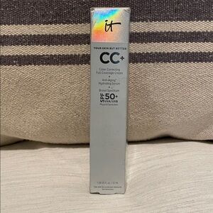 It Cc color correcting cream